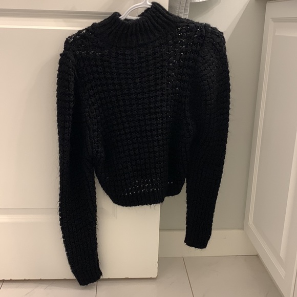 Zara Sweater - Picture 2 of 2
